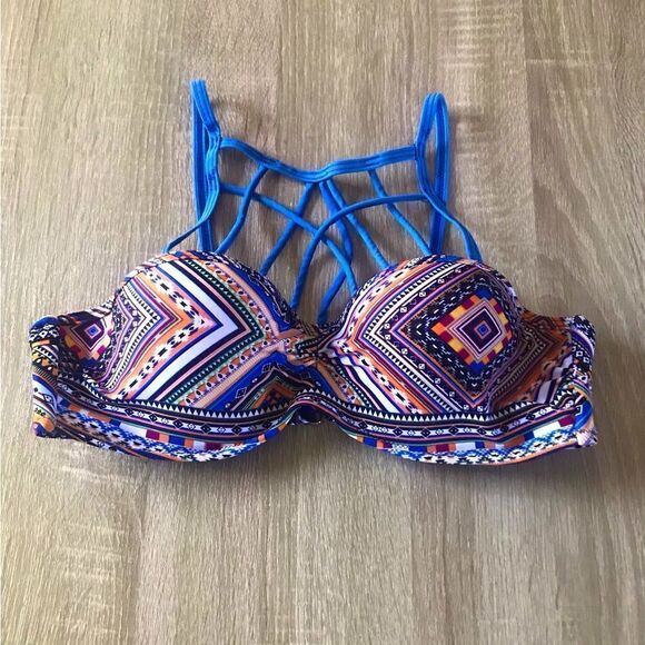 NWOT … CORAL TROPICS “Size: M” Strappy Swimsuit Top - Picture 1 of 3